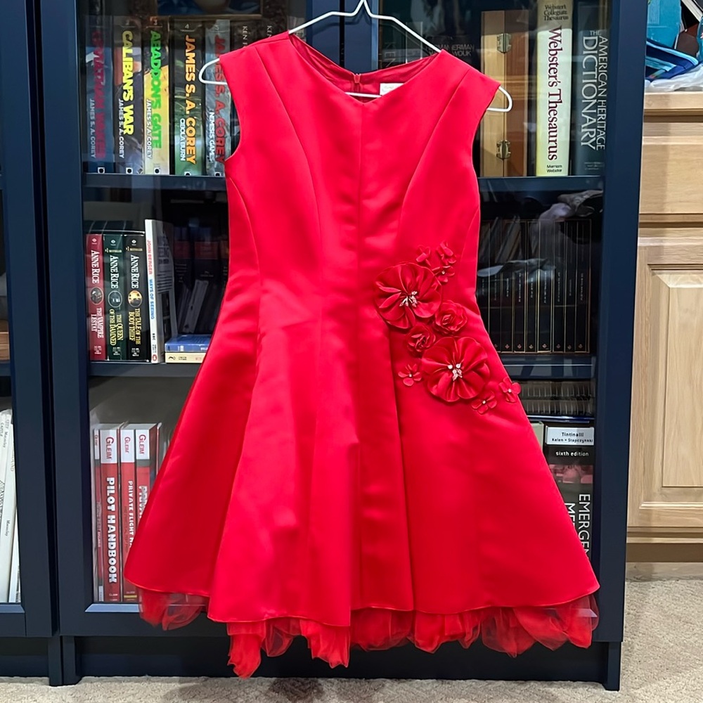 Girls Red David Charles Gold Label Dress. Size 10.